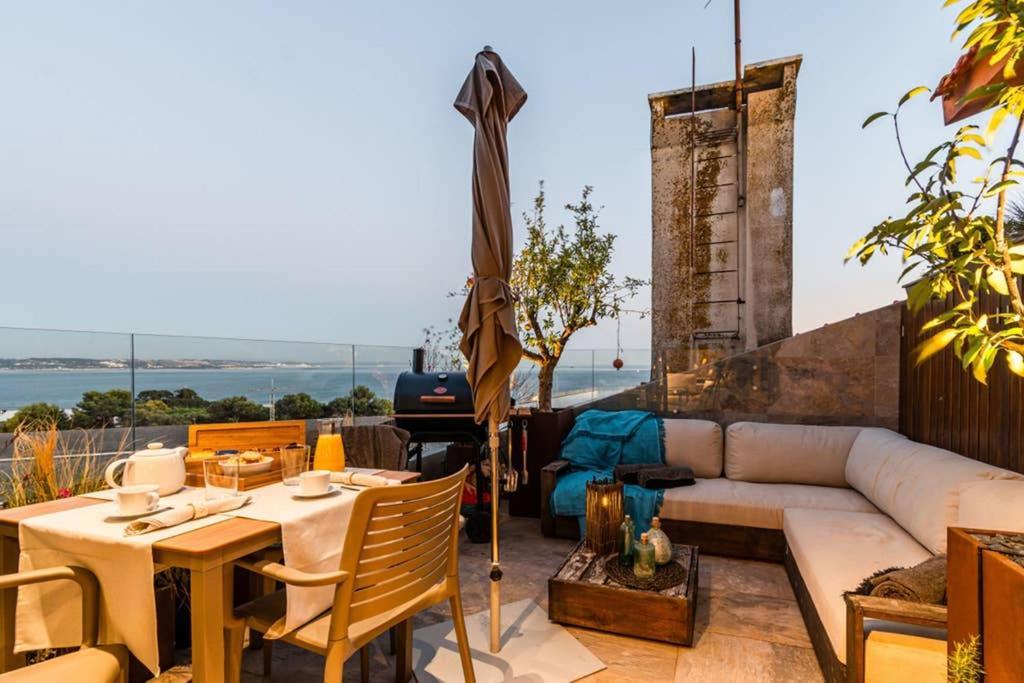 Paço de Arcos The Minipenthouse Terrace & Spa מראה חיצוני תמונה