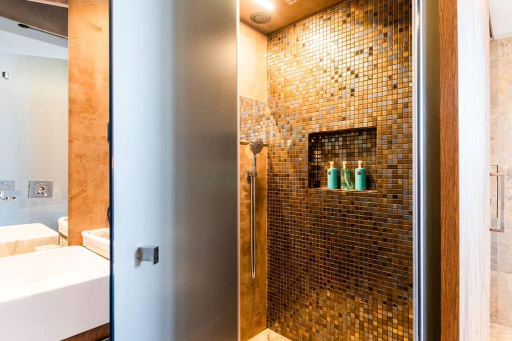 Paço de Arcos The Minipenthouse Terrace & Spa מראה חיצוני תמונה